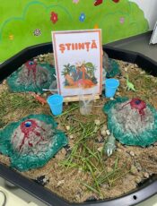 Volcano Experiment for Kids – Fun and Easy DIY Activity
